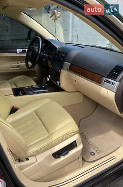 Позашляховик / Кросовер Volkswagen Touareg 2007 в 