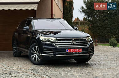 Внедорожник / Кроссовер Volkswagen Touareg 2020 в 