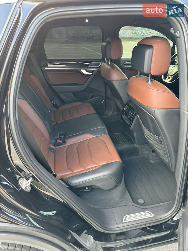 Внедорожник / Кроссовер Volkswagen Touareg 2019 в Полтаве фото 35 Внедорожник / Кроссовер Volkswagen Touareg 2019 в Полтаве