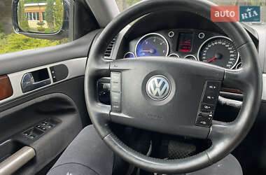 Позашляховик / Кросовер Volkswagen Touareg 2006 в 
