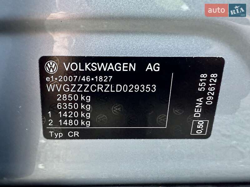 Позашляховик / Кросовер Volkswagen Touareg 2020 в Гнівані