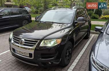 Позашляховик / Кросовер Volkswagen Touareg 2008 в 
