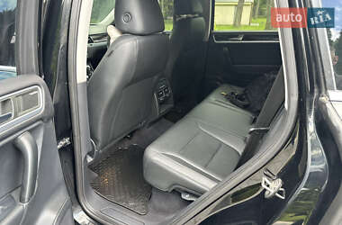 Внедорожник / Кроссовер Volkswagen Touareg 2012 в 