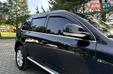 Позашляховик / Кросовер Volkswagen Touareg 2007 в 