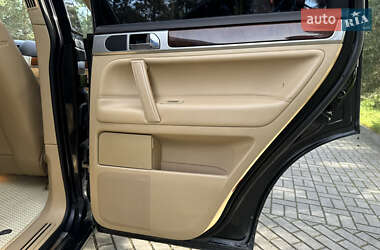 Позашляховик / Кросовер Volkswagen Touareg 2007 в 