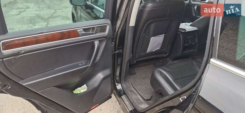 Позашляховик / Кросовер Volkswagen Touareg 2012 в Ладижині фото 7 Позашляховик / Кросовер Volkswagen Touareg 2012 в Ладижині