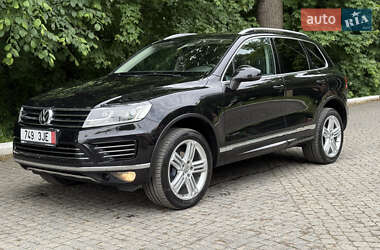 Внедорожник / Кроссовер Volkswagen Touareg 2017 в 