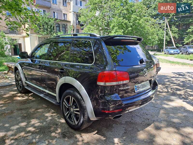 Внедорожник / Кроссовер Volkswagen Touareg 2007 в Измаиле