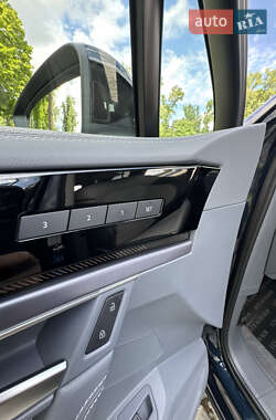 Внедорожник / Кроссовер Volkswagen Touareg 2024 в 