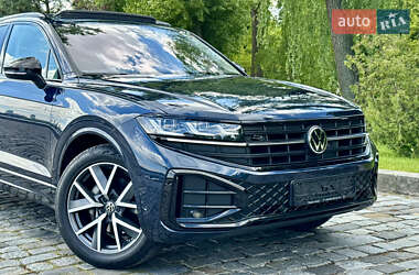 Внедорожник / Кроссовер Volkswagen Touareg 2024 в 