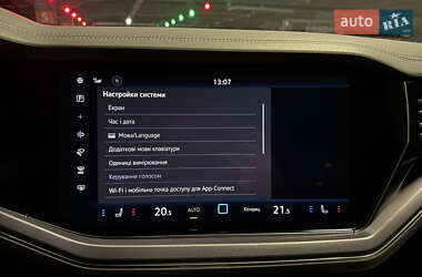 Внедорожник / Кроссовер Volkswagen Touareg 2024 в 
