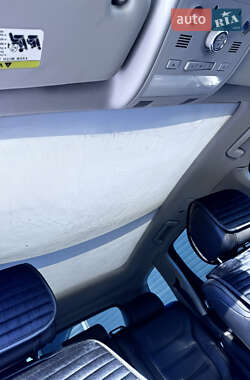 Внедорожник / Кроссовер Volkswagen Touareg 2011 в 