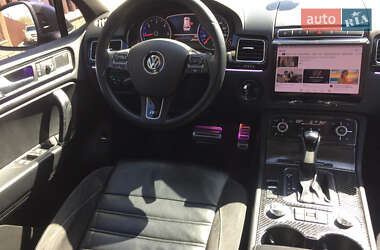 Внедорожник / Кроссовер Volkswagen Touareg 2016 в 