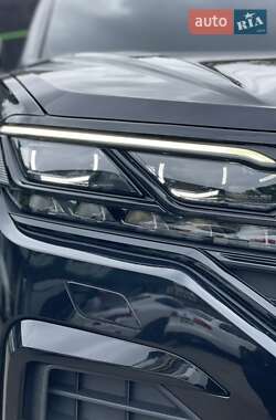 Внедорожник / Кроссовер Volkswagen Touareg 2020 в 