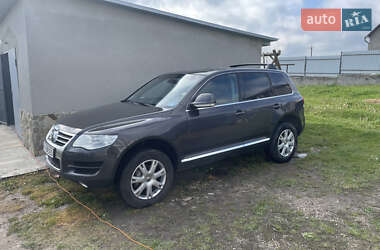 Позашляховик / Кросовер Volkswagen Touareg 2007 в 