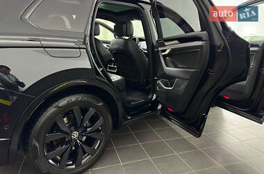 Внедорожник / Кроссовер Volkswagen Touareg 2022 в 