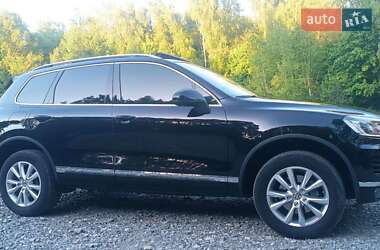 Внедорожник / Кроссовер Volkswagen Touareg 2015 в 