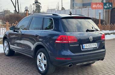 Внедорожник / Кроссовер Volkswagen Touareg 2010 в 