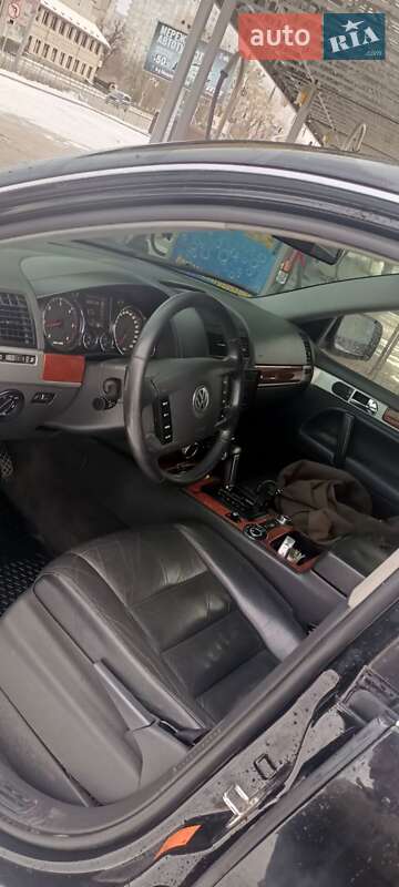 Внедорожник / Кроссовер Volkswagen Touareg 2006 в Белой Церкви