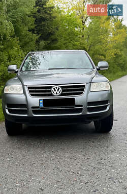 Внедорожник / Кроссовер Volkswagen Touareg 2004 в Надворной