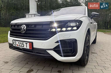 Внедорожник / Кроссовер Volkswagen Touareg 2022 в 