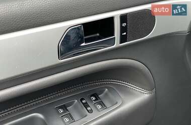 Позашляховик / Кросовер Volkswagen Touareg 2008 в 