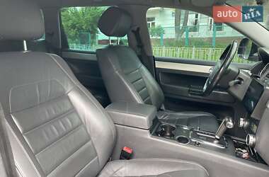 Позашляховик / Кросовер Volkswagen Touareg 2008 в 