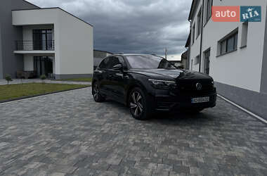 Внедорожник / Кроссовер Volkswagen Touareg 2022 в 