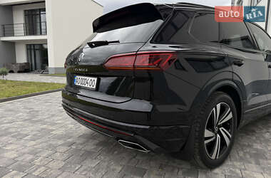 Внедорожник / Кроссовер Volkswagen Touareg 2022 в 
