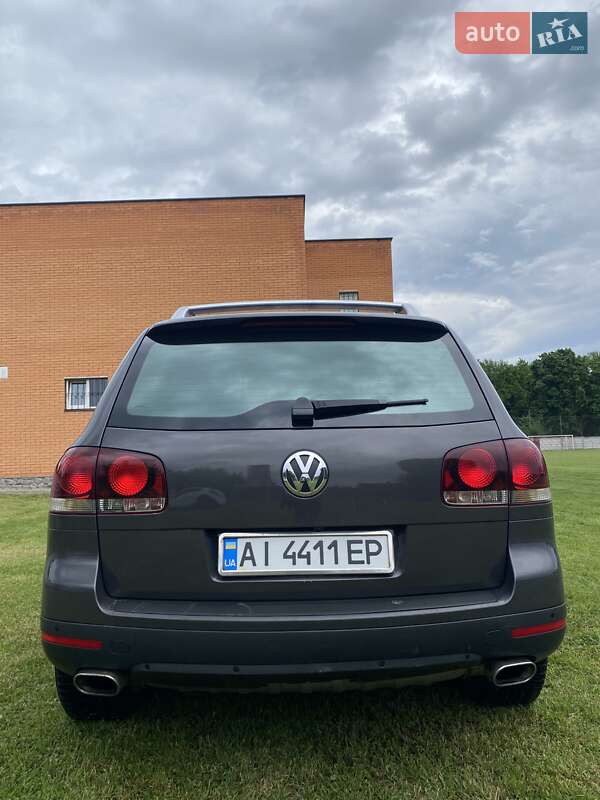 Внедорожник / Кроссовер Volkswagen Touareg 2009 в Фастове