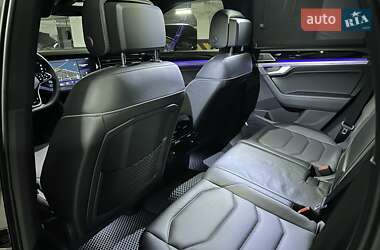 Внедорожник / Кроссовер Volkswagen Touareg 2021 в 