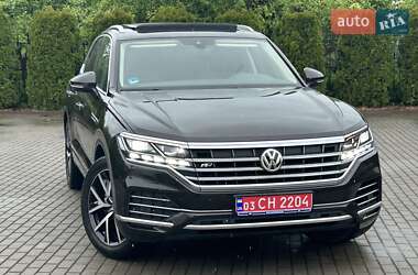 Позашляховик / Кросовер Volkswagen Touareg 2019 в Львові