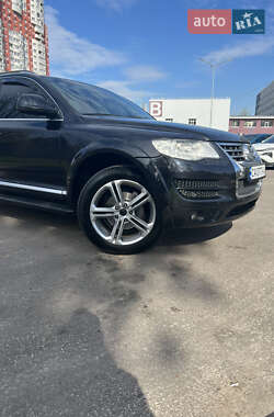 Внедорожник / Кроссовер Volkswagen Touareg 2008 в Киеве
