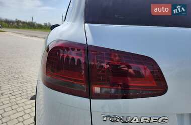 Внедорожник / Кроссовер Volkswagen Touareg 2016 в 