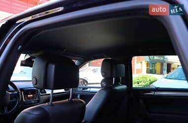 Внедорожник / Кроссовер Volkswagen Touareg 2013 в 