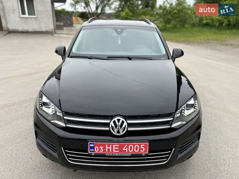 Внедорожник / Кроссовер Volkswagen Touareg 2011 в Радивилове