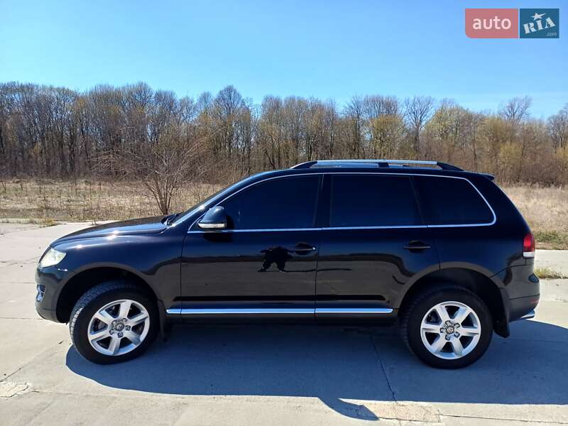 Внедорожник / Кроссовер Volkswagen Touareg 2007 в Нежине