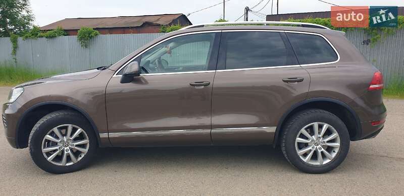 Внедорожник / Кроссовер Volkswagen Touareg 2013 в Коломые