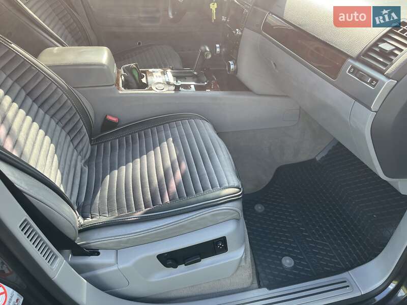 Внедорожник / Кроссовер Volkswagen Touareg 2007 в Краматорске