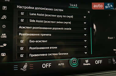 Внедорожник / Кроссовер Volkswagen Touareg 2019 в 