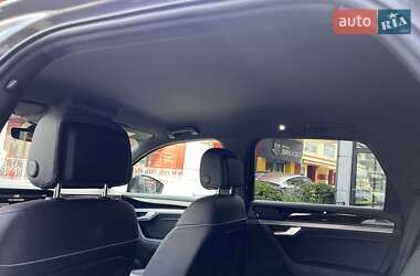 Внедорожник / Кроссовер Volkswagen Touareg 2021 в 