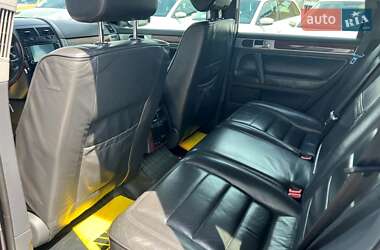 Внедорожник / Кроссовер Volkswagen Touareg 2006 в 