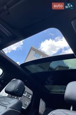 Внедорожник / Кроссовер Volkswagen Touareg 2022 в 