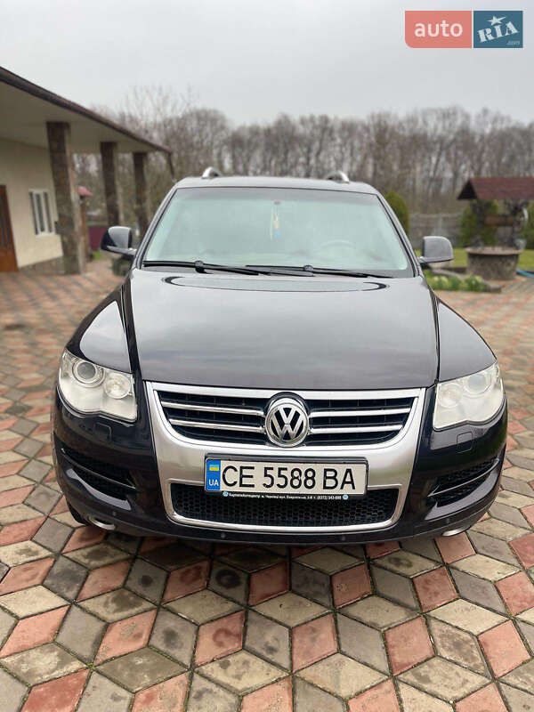 Внедорожник / Кроссовер Volkswagen Touareg 2008 в Кицмани