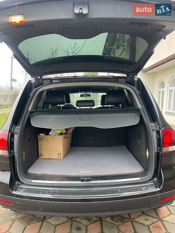 Внедорожник / Кроссовер Volkswagen Touareg 2008 в Кицмани