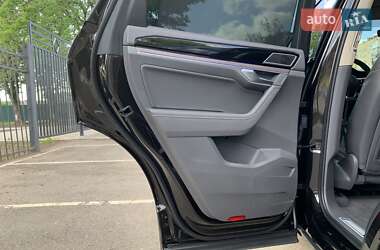 Внедорожник / Кроссовер Volkswagen Touareg 2023 в 