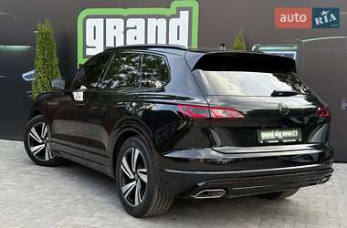 Внедорожник / Кроссовер Volkswagen Touareg 2020 в 