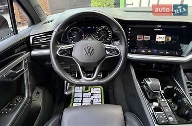Внедорожник / Кроссовер Volkswagen Touareg 2020 в 