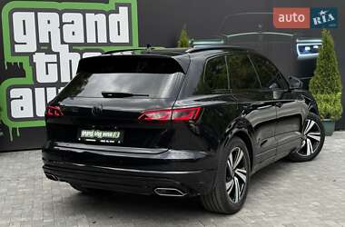 Внедорожник / Кроссовер Volkswagen Touareg 2020 в 