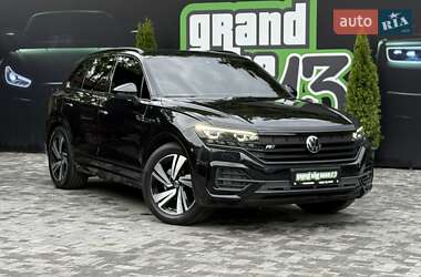 Внедорожник / Кроссовер Volkswagen Touareg 2020 в 